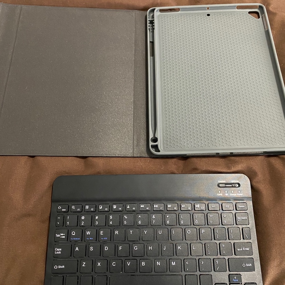 iPad case with keyboard